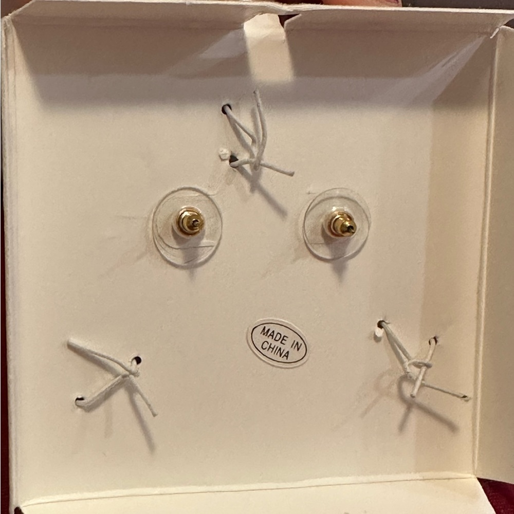 Worthington Bangle and Earrings set - Picture 3 of 3